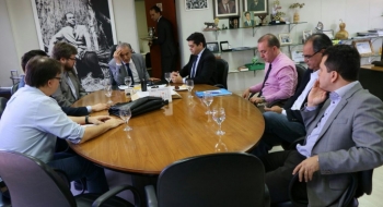 Governo de Goiás e Prefeitura de Goiânia firmam convênio para a construção da Avenida Leste-Oeste